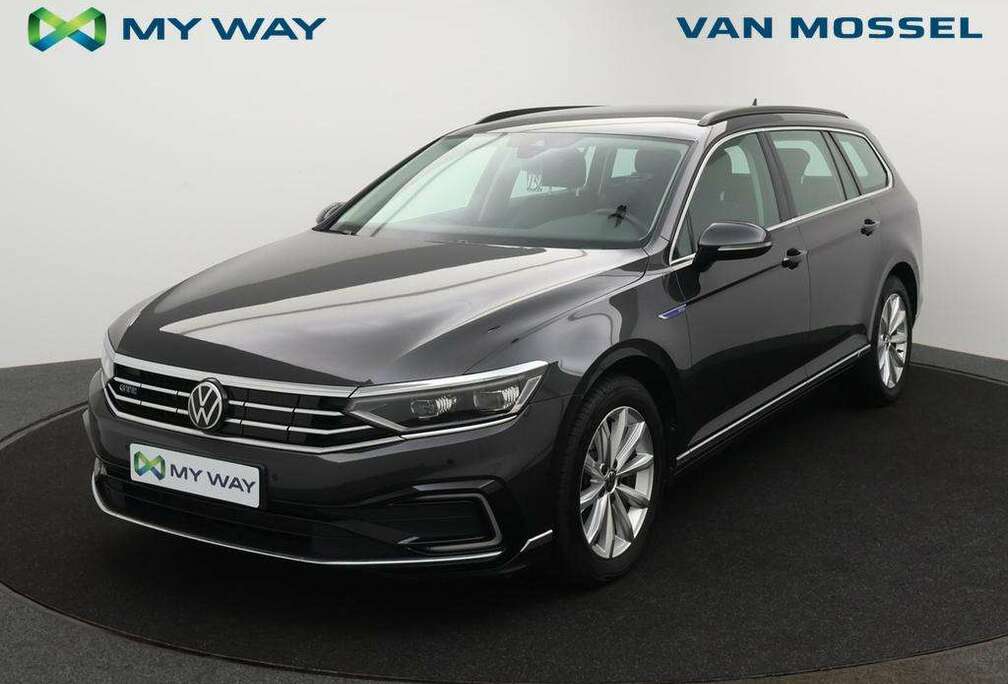 Volkswagen Passat Variant GTE Business 1.4TSI eHybrid PHEV 218PK *AUTOMAAT*NAVI*BLTH*ADAPTIVE CRUISE*PDC*...