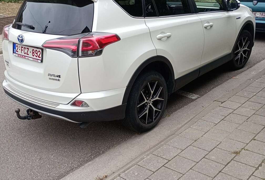 Toyota RAV4 Hybrid 2.5i 2WD Style CVT