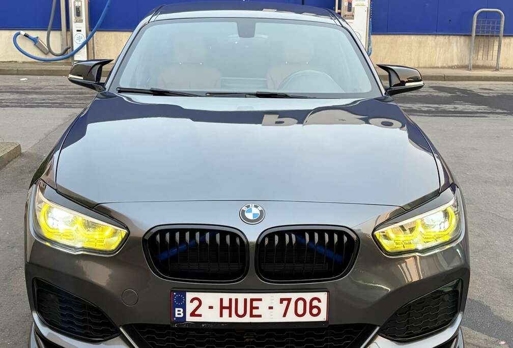 BMW BMW 120i M Pack Shadow Line 2018  120.000 km  Ha