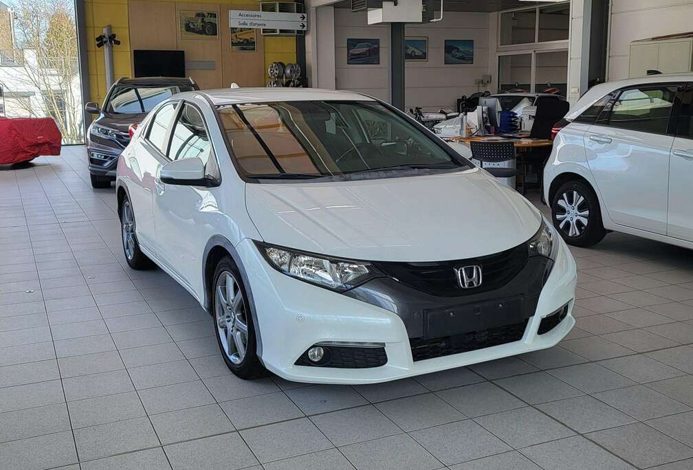 Honda Civic 2.2 i-DTEC Sport