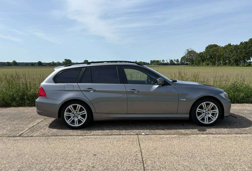 BMW Touring 318 d
