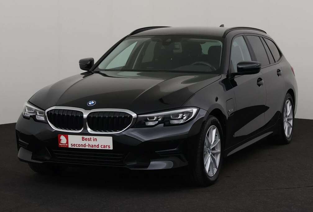 BMW e TOURING iA PHEV M-SPORT + GPS + CARPLAY + CAMERA