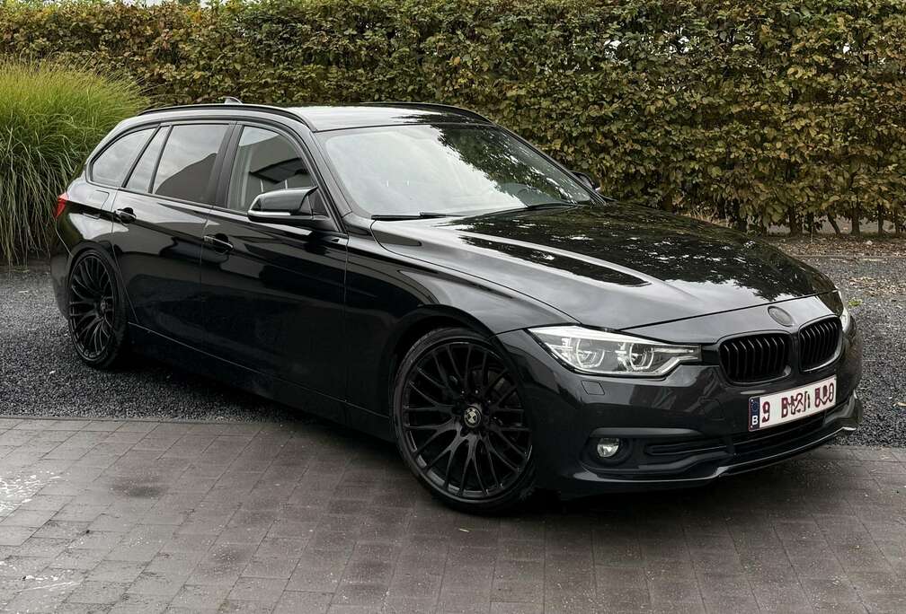 BMW 318d Touring Advantage