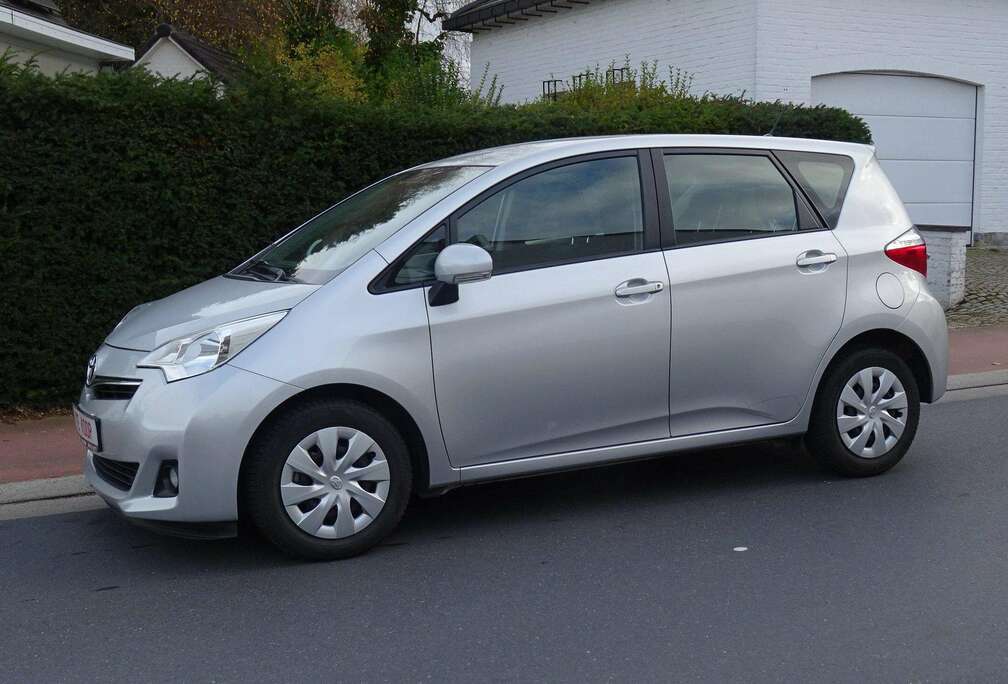 Toyota Verso S 1.33 VVT-i Life