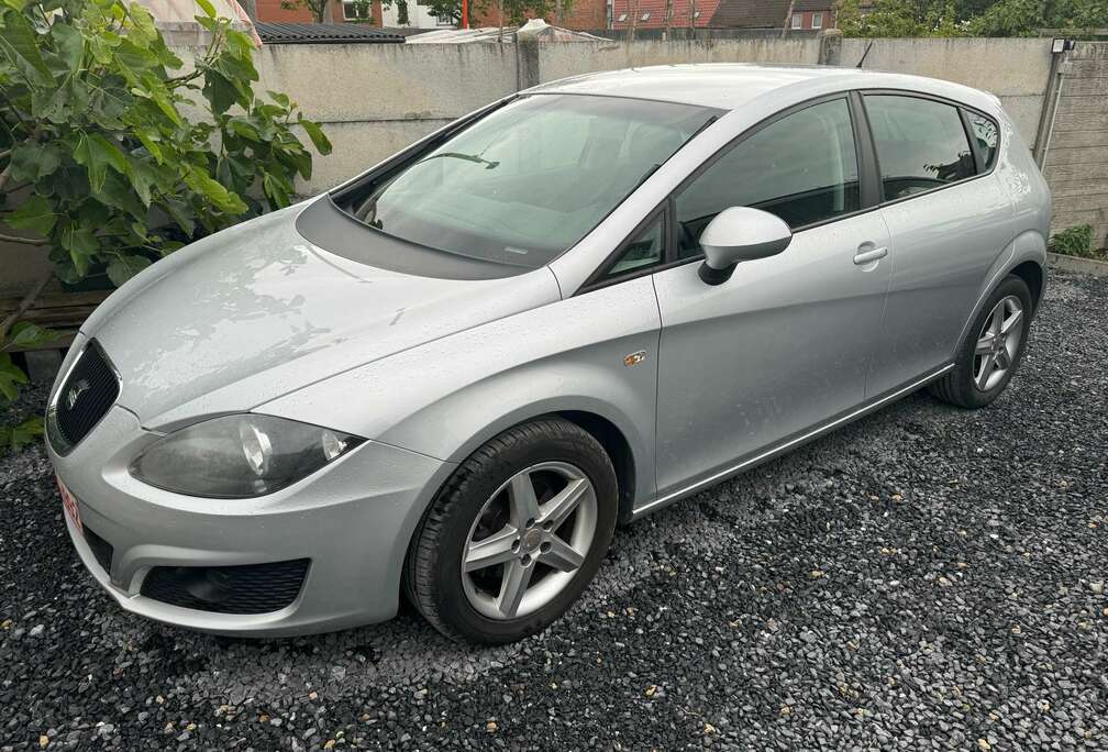 SEAT 1.6 CR TDi Ultima Reference DPF