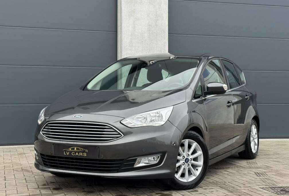 Ford 1.0 EcoBoost Titanium / 68 000km /