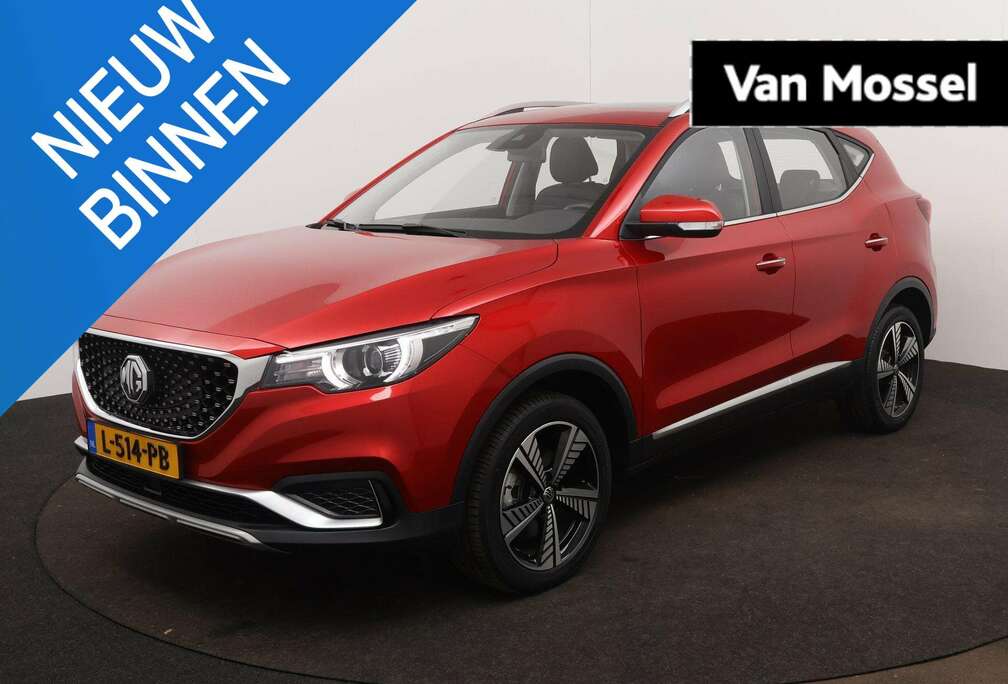 MG EV Luxury 45 kWh  Pano Dak  Navi  Camera  Lede