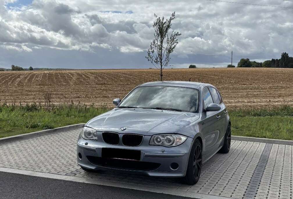 BMW 120i IMPORT/EXPORT