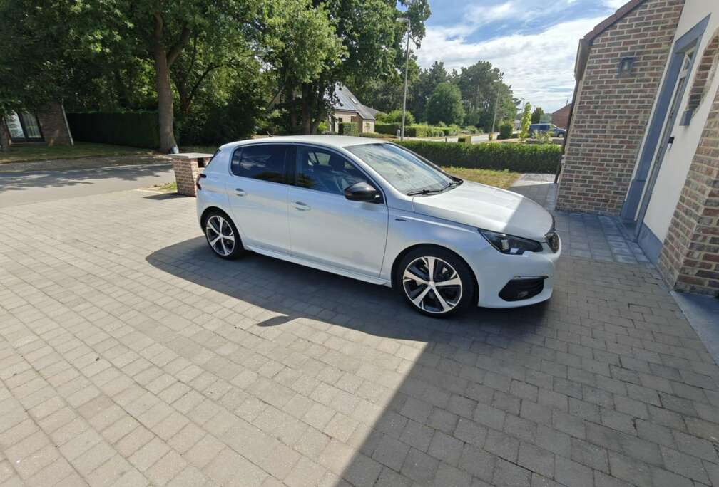 Peugeot 308 1.6 PureTech GT (EU6.2)