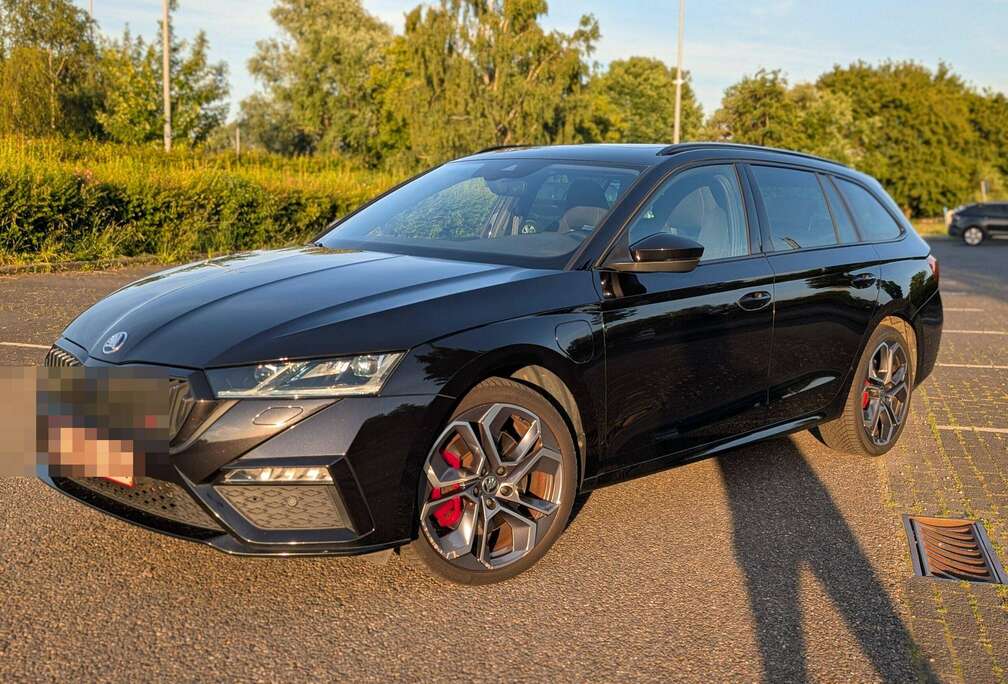 Skoda Octavia SW RS PHEV 1.4 TSI RS DSG