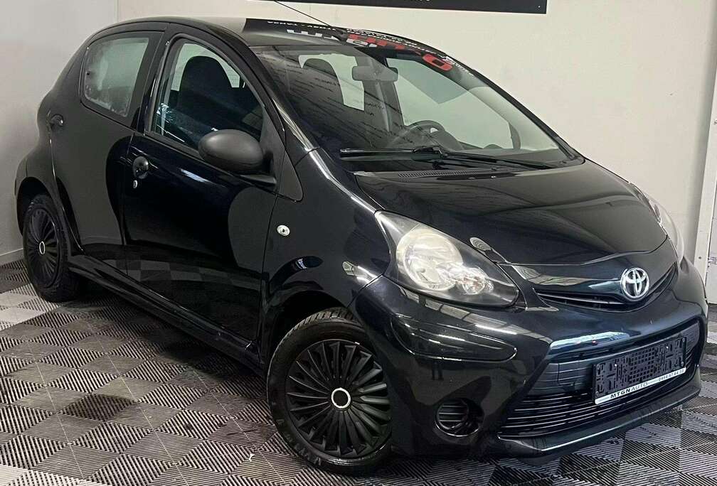 Toyota Aygo 1.0i Active