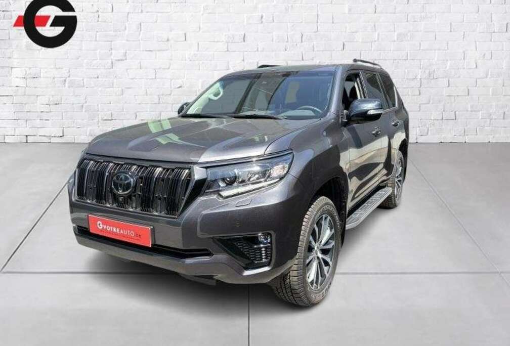 Toyota BLACK PREMIUM D 204 AUTO 5PL.