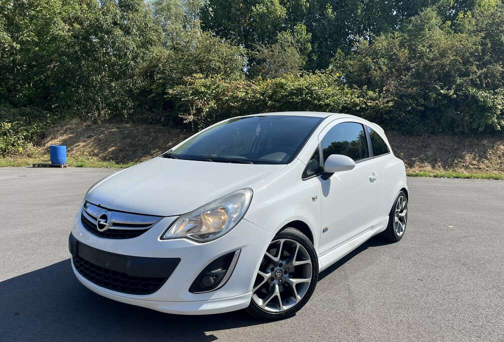 Opel 1.6 Turbo GSI Opc Line