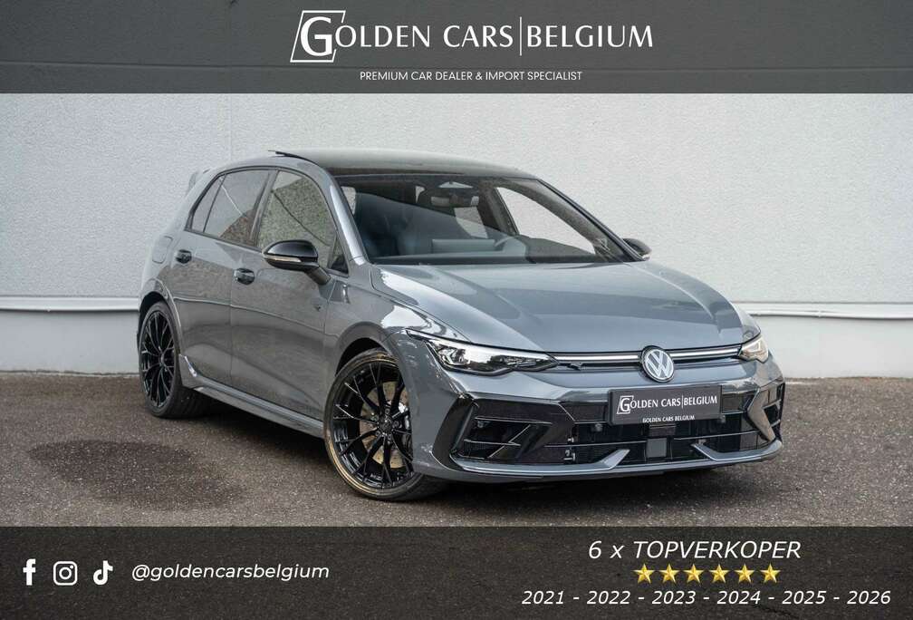 Volkswagen 4MOTION \'Black Edition\' PANO/MATRIX/AKRAPOVIC/ACC/CAMERA/H&K/19\