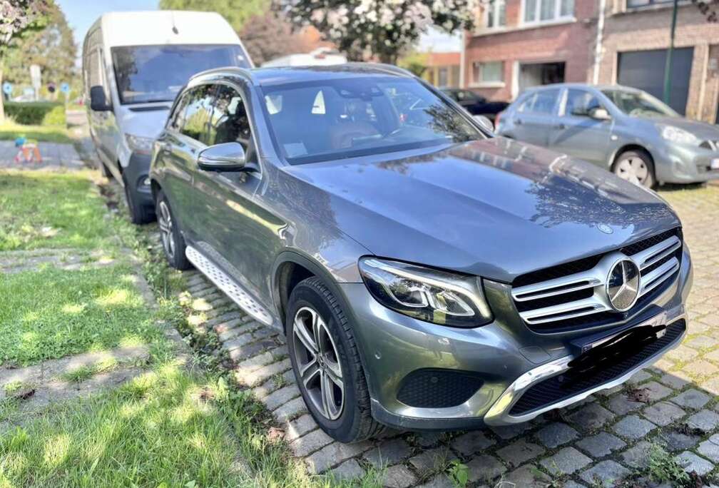 Mercedes-Benz d 4-Matic