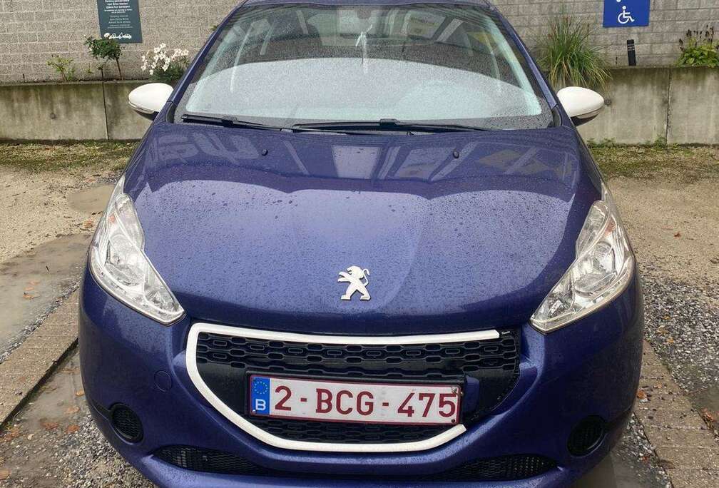 Peugeot 208 1.0i Urban Soul