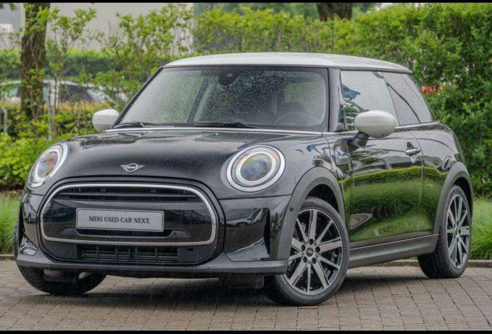 MINI FACELIFT - AUTOMAAT - NAVI - L