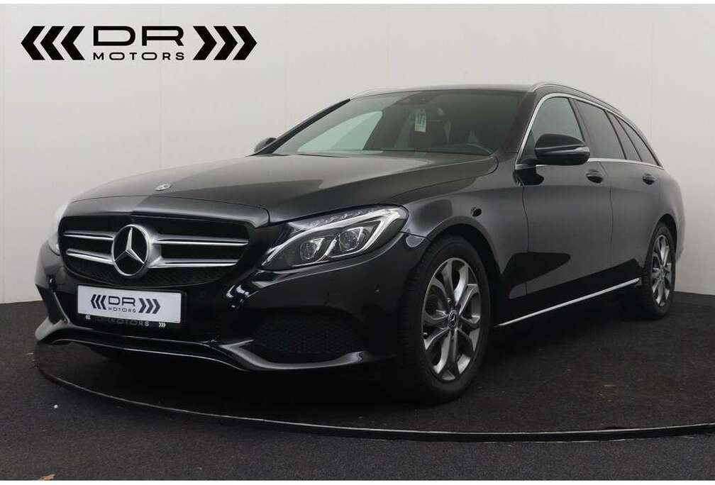 Mercedes-Benz BREAK AVANTGARDE - LEDER - LED - 34.885km