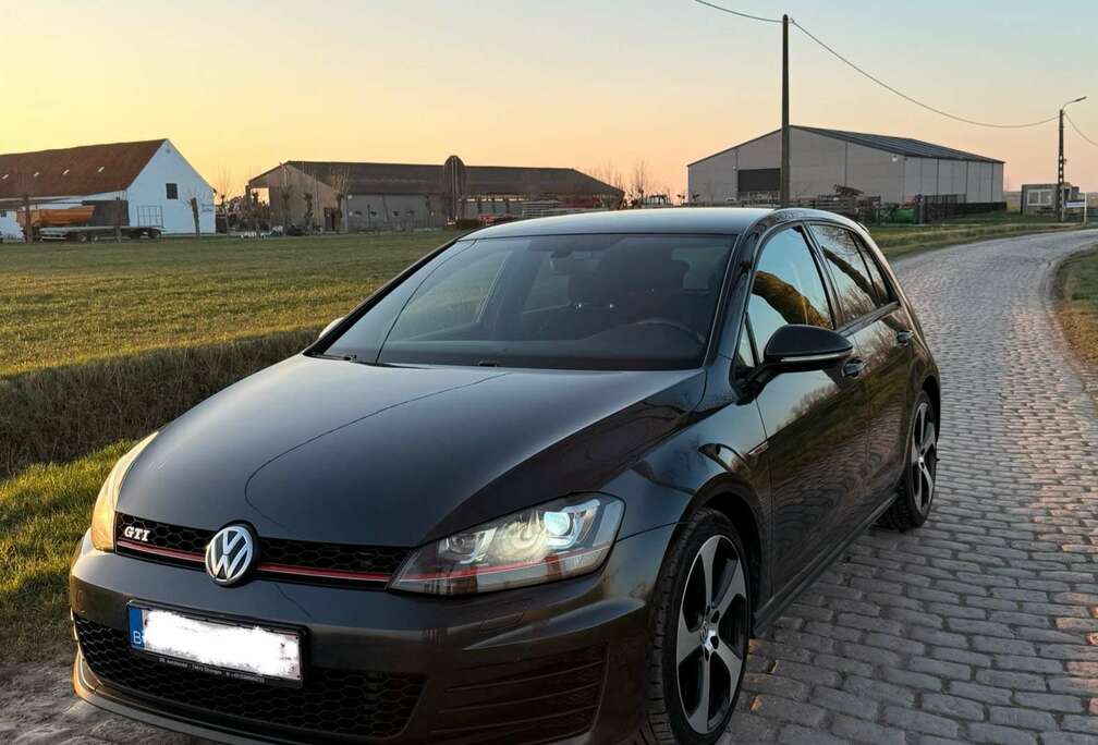 Volkswagen 2.0 TSI DSG