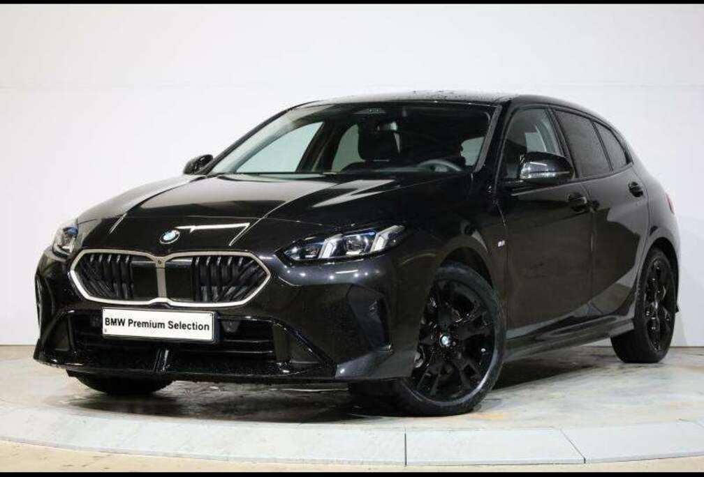 BMW Hatch M Sport Design