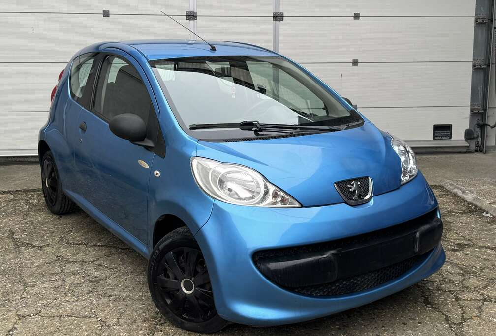 Peugeot TRÈS BON PRIX  CARNET FULL  PRET A IMMATRICULÉ