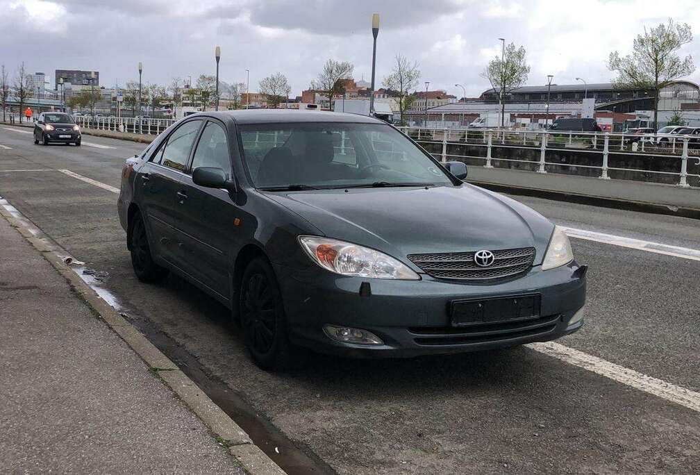 Toyota Camry 2.4i VVT-i 16v