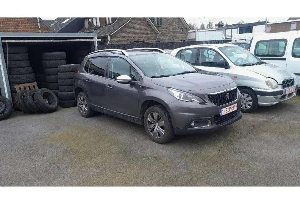 Peugeot PureTech 82 Style