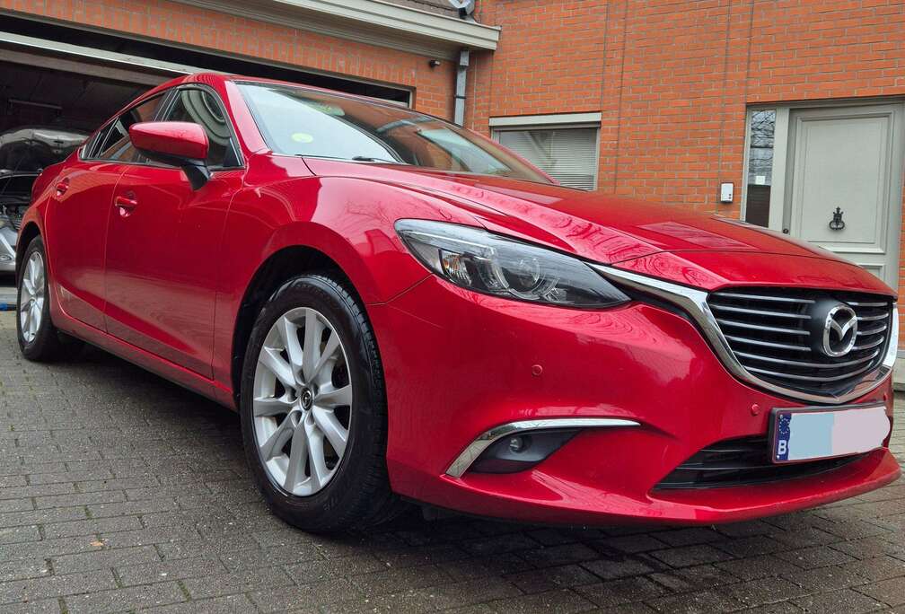 Mazda 6 SKYACTIV-D 150 Drive i-ELOOP Exclusive-Line