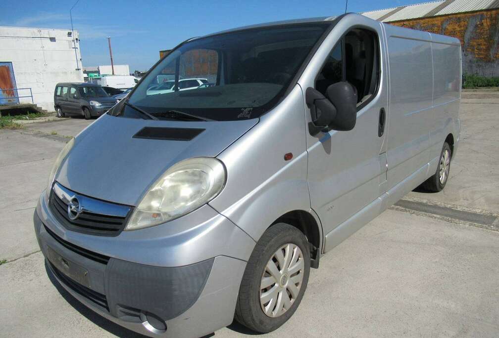 Opel 2.5 CDTi L2H1-Airco-EXPORT/HANDELAAR