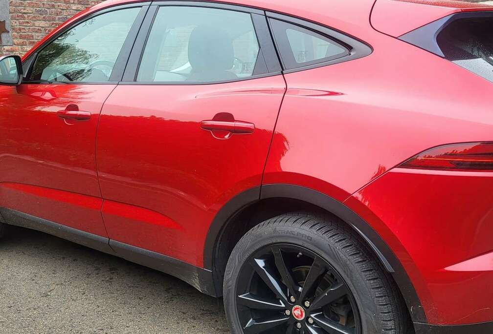 Jaguar 2.0 D R-Dynamic SE (EU6.2)