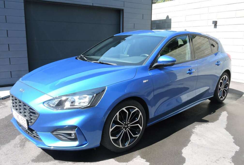 Ford Focus 1.0 EcoBoost MHEV ST-Line (EU6d)