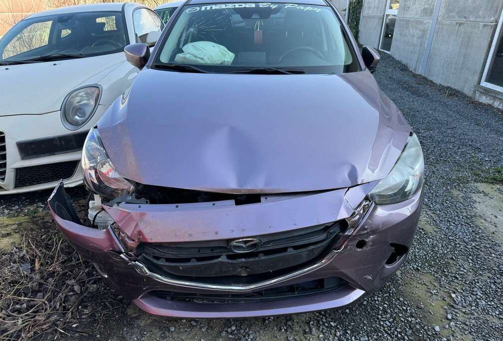 Mazda 1.5i Skyactiv-G. Eu6