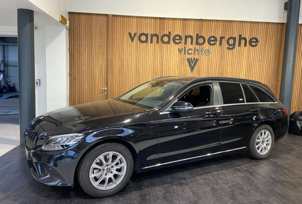 Mercedes-Benz 9G-TRONIC verduisterde ruit camera pts verwarmde