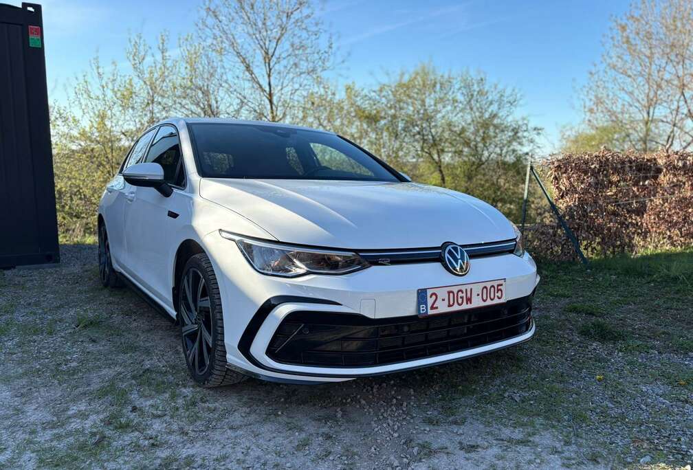 Volkswagen Golf 1.0 eTSI R-Line DSG