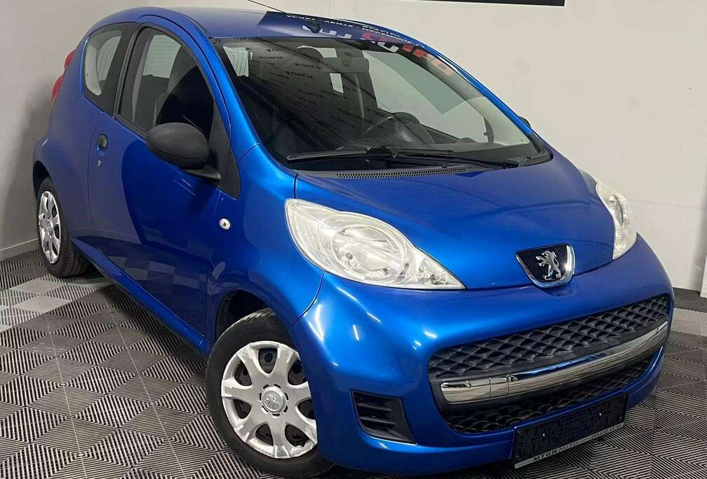 Peugeot 107 1.0i Trendy