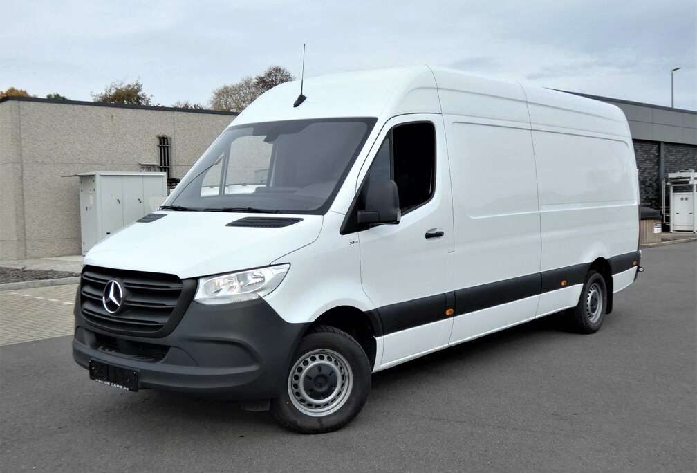 Mercedes-Benz 314 CDI L3H2 Automaat GPS Cam €31.400 Netto
