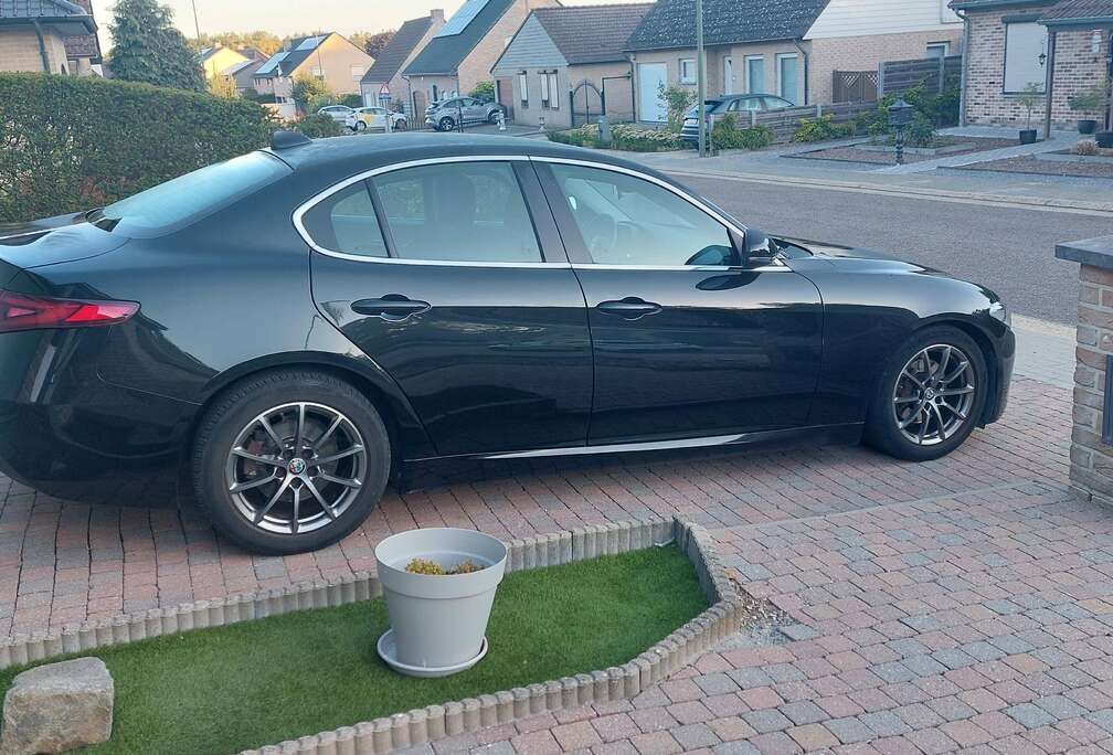 Alfa Romeo Giulia 2.2 JTDm