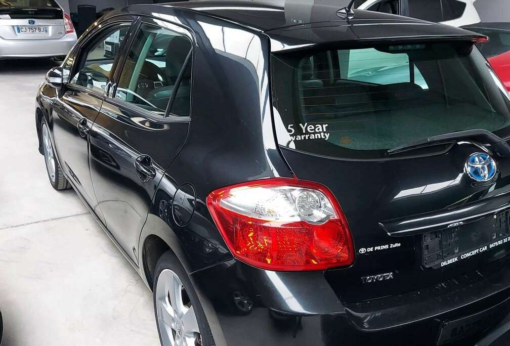 Toyota HEV 1.8i HSD Luna CVT