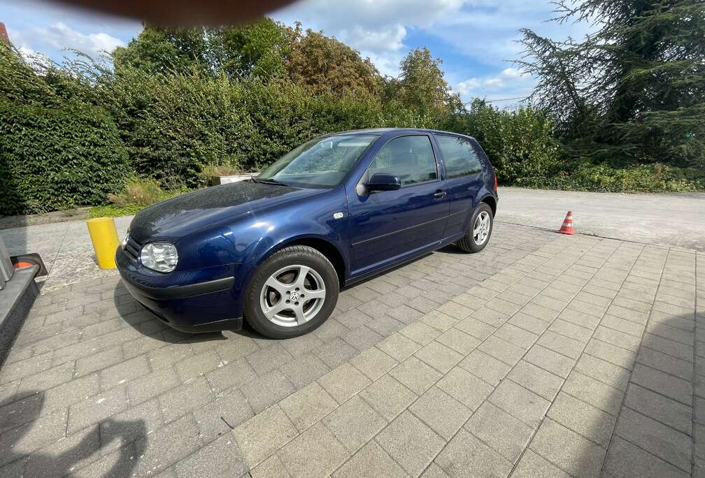 Volkswagen 1.4i Comfortline 25 (ACA)