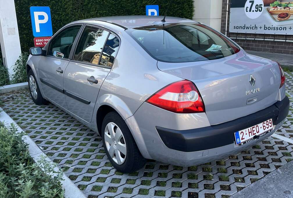 Renault Mégane SW 1.4i 16v Authentique Référence