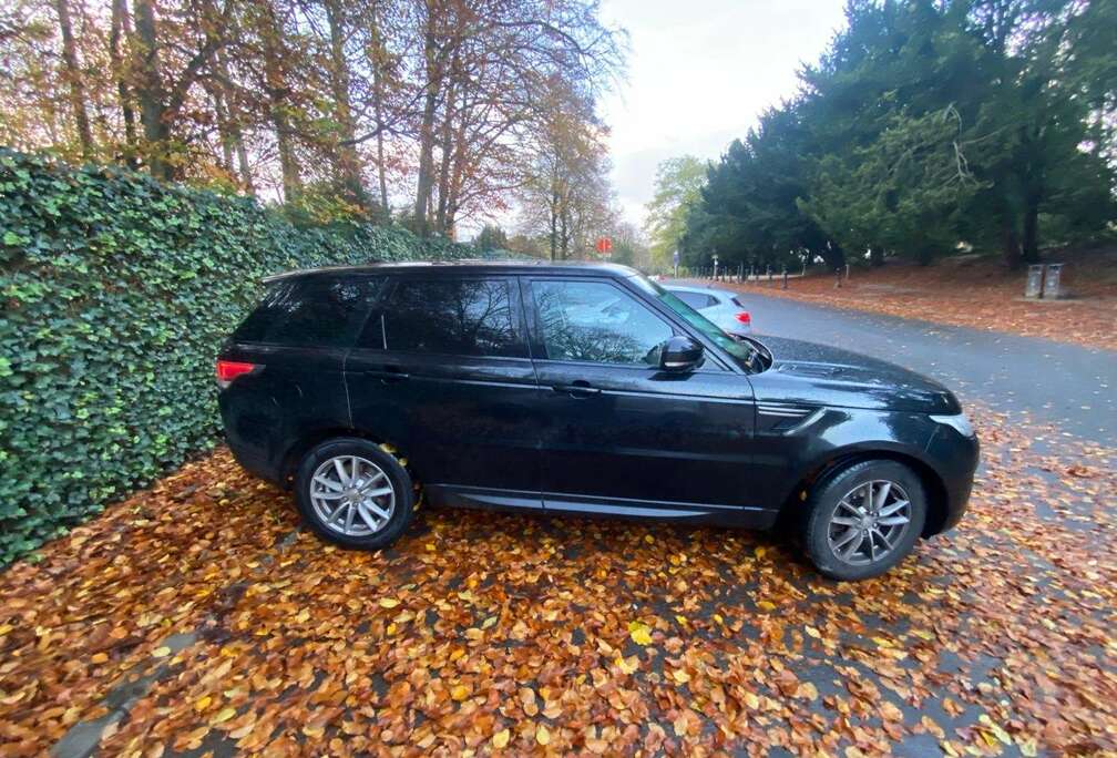 Land Rover 3.0 tdV6 SE auto