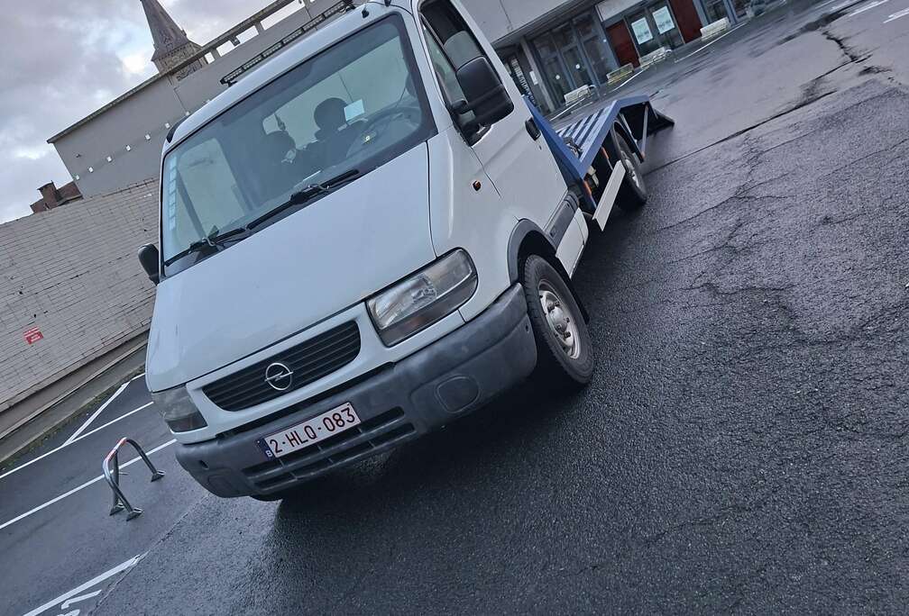 Renault 2.8 dTi 35 L2H1