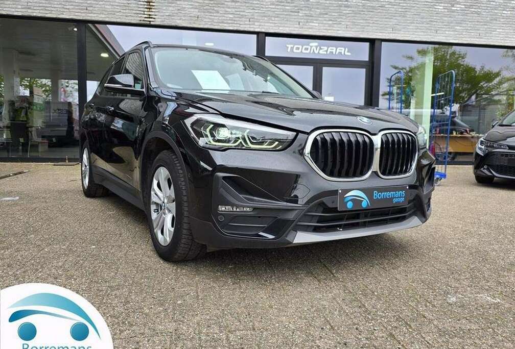 BMW 1.5 iA X-DRIVE 25e BUSINESS PLUS