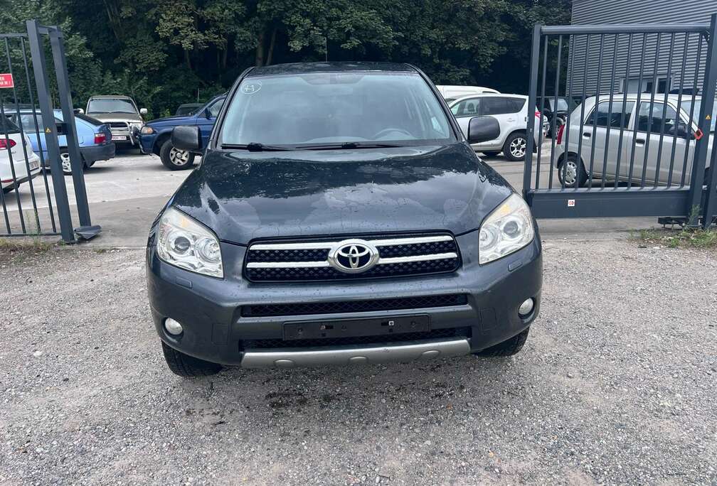 Toyota RAV4 2.0i VVT-i 16v VX