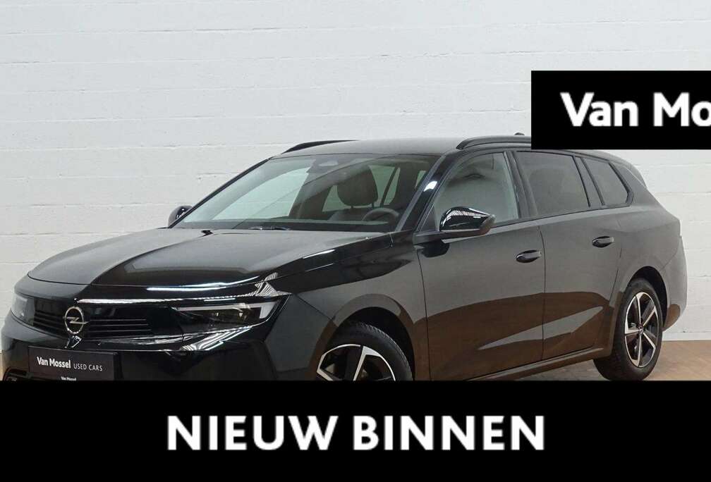 Opel Sports Tourer 1.2 T Forever Forward