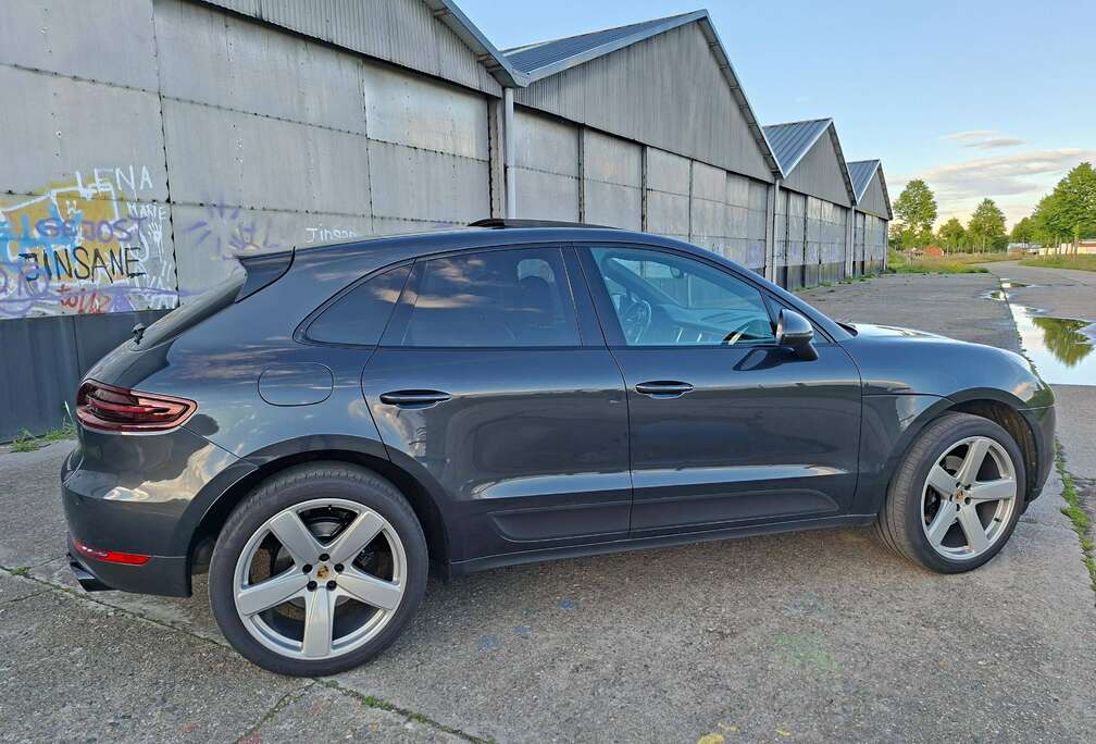 Porsche Macan 2.0 Turbo PDK