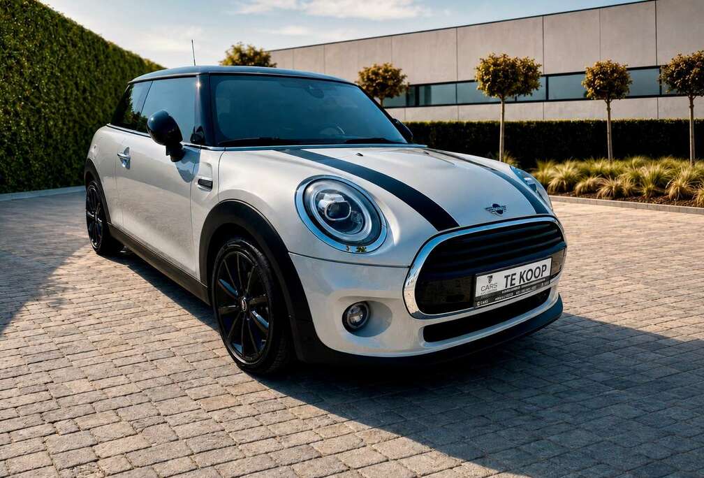 MINI MINI Cooper Automaat  1ste Eigenaar  Slechts 32.000 km  JCW Sportzetels  Full Option