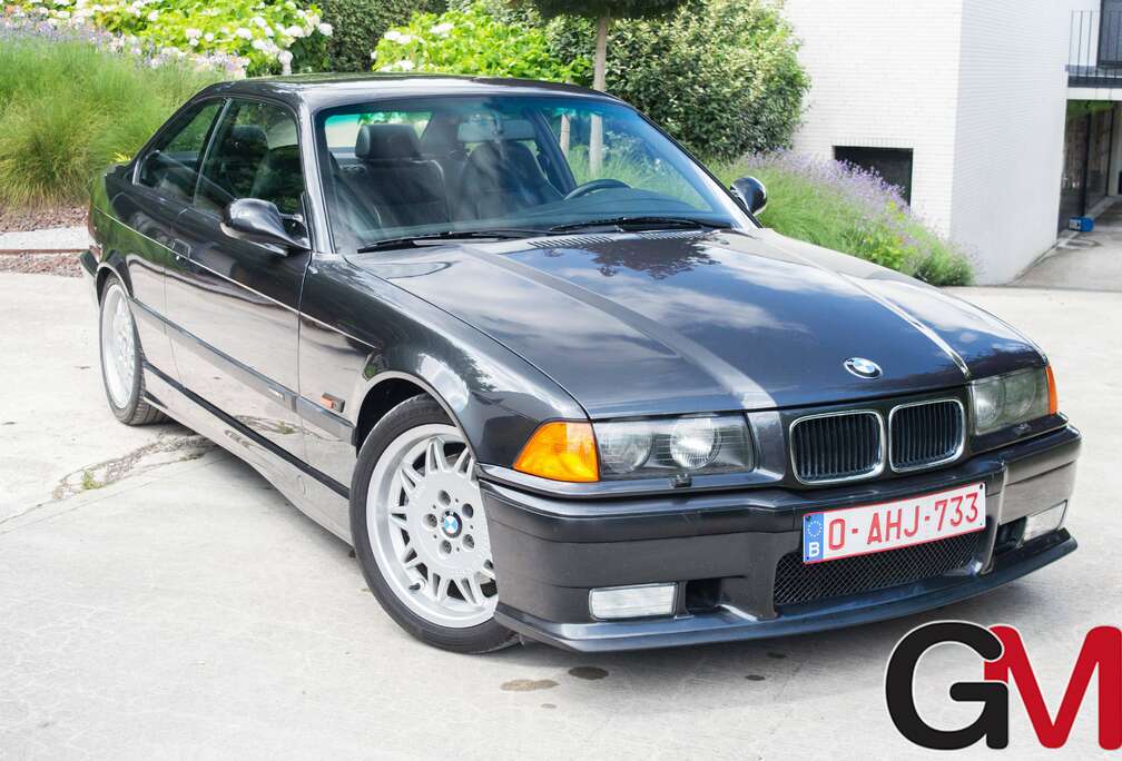 BMW m3  e36 3.0l in super condition.....
