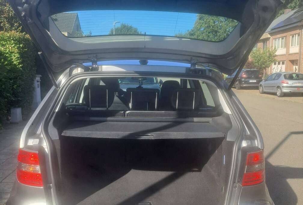 Mercedes-Benz B 170
