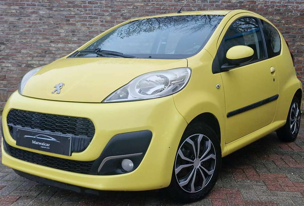 Peugeot garantie 1 an  prête à immat euro 5 1.0 i